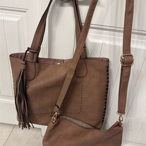 Elegant Tan Tote Bag with Tassel